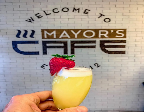 Mayor's Cafe Miami Lakes: Your Family-Friendly Diner